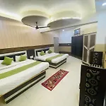 Hotel Alpine By The Golden Taj Group And Hotels